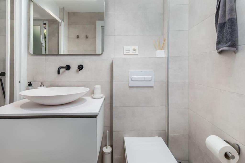 Cabanyal Sunny Beach House Valencia Exterior photo